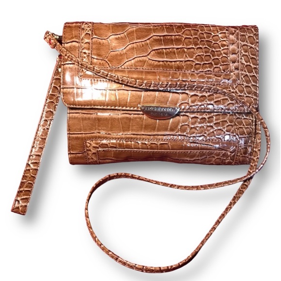 Liz Claiborne Chocolate Brown Faux Alligator Gold Tone Hardware Crossbody Clutch - Picture 16 of 16
